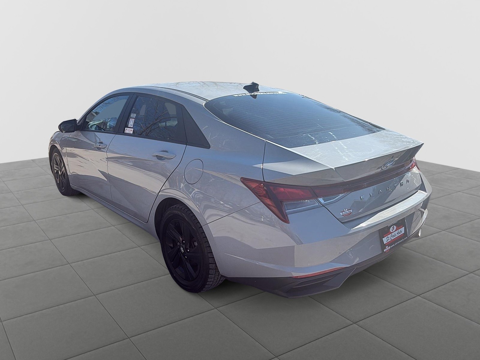 2022 Hyundai Elantra Preferred