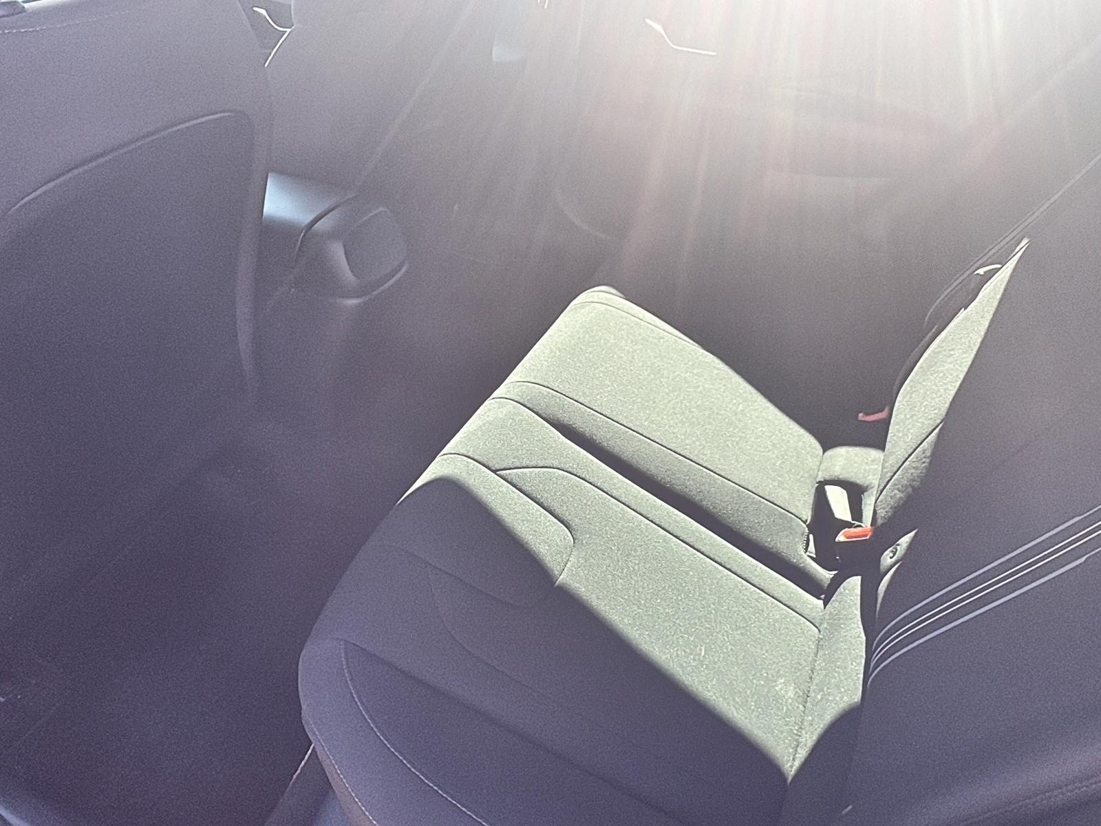 2022 Hyundai Elantra Preferred