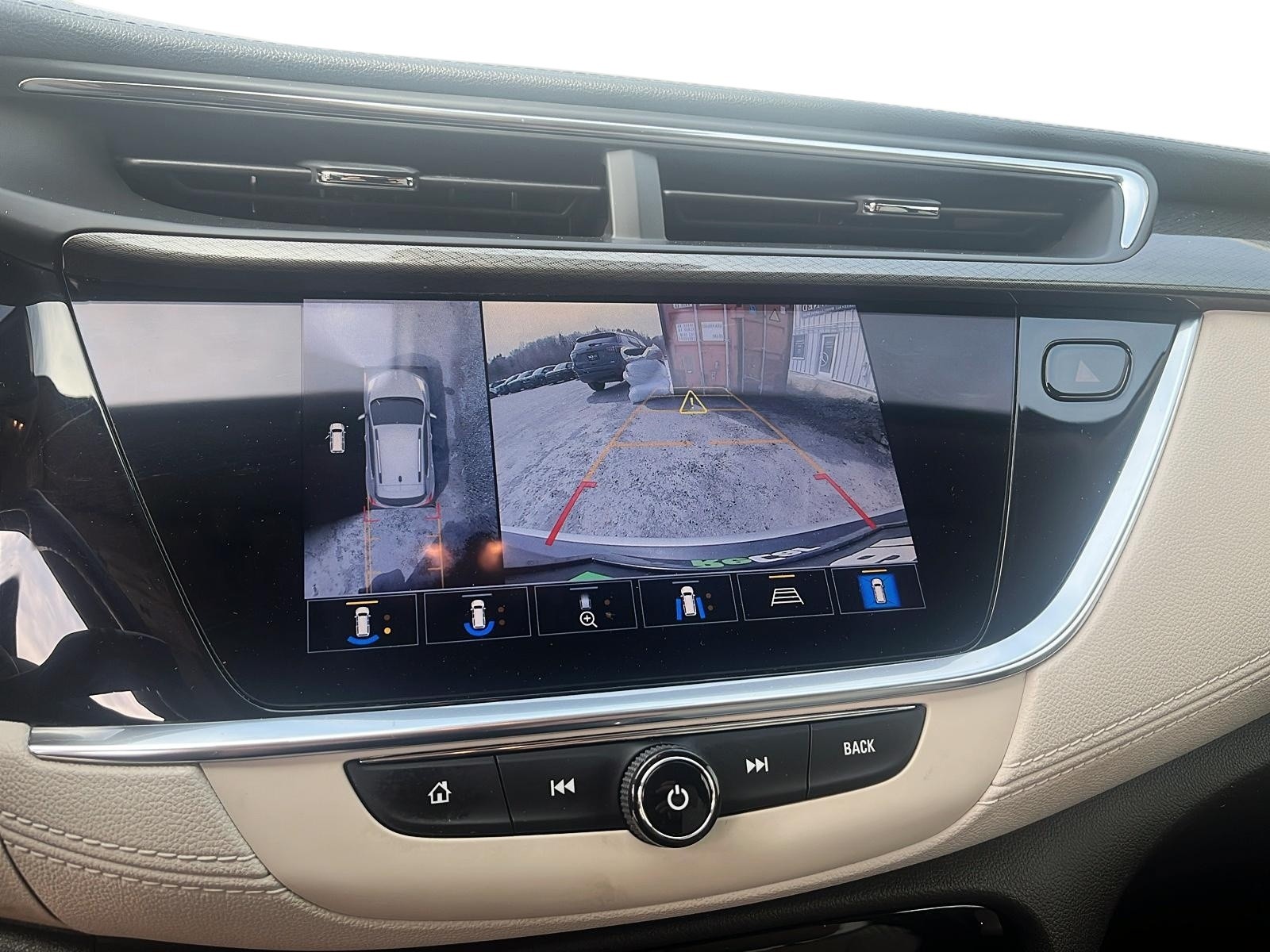 2020 Buick Encore GX Select