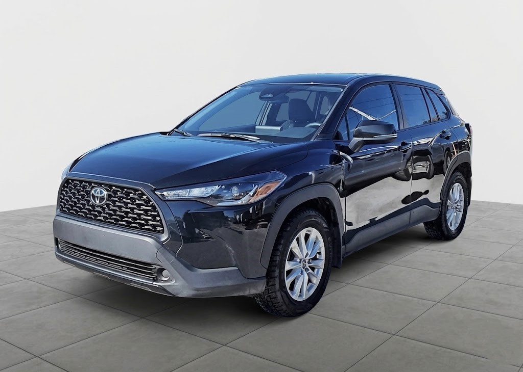 2024 Toyota Corolla Cross LE