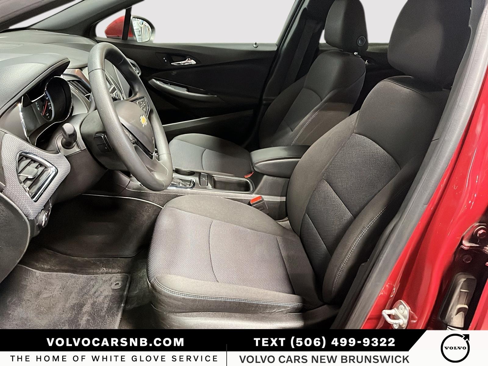 2018 Chevrolet Cruze LT Auto