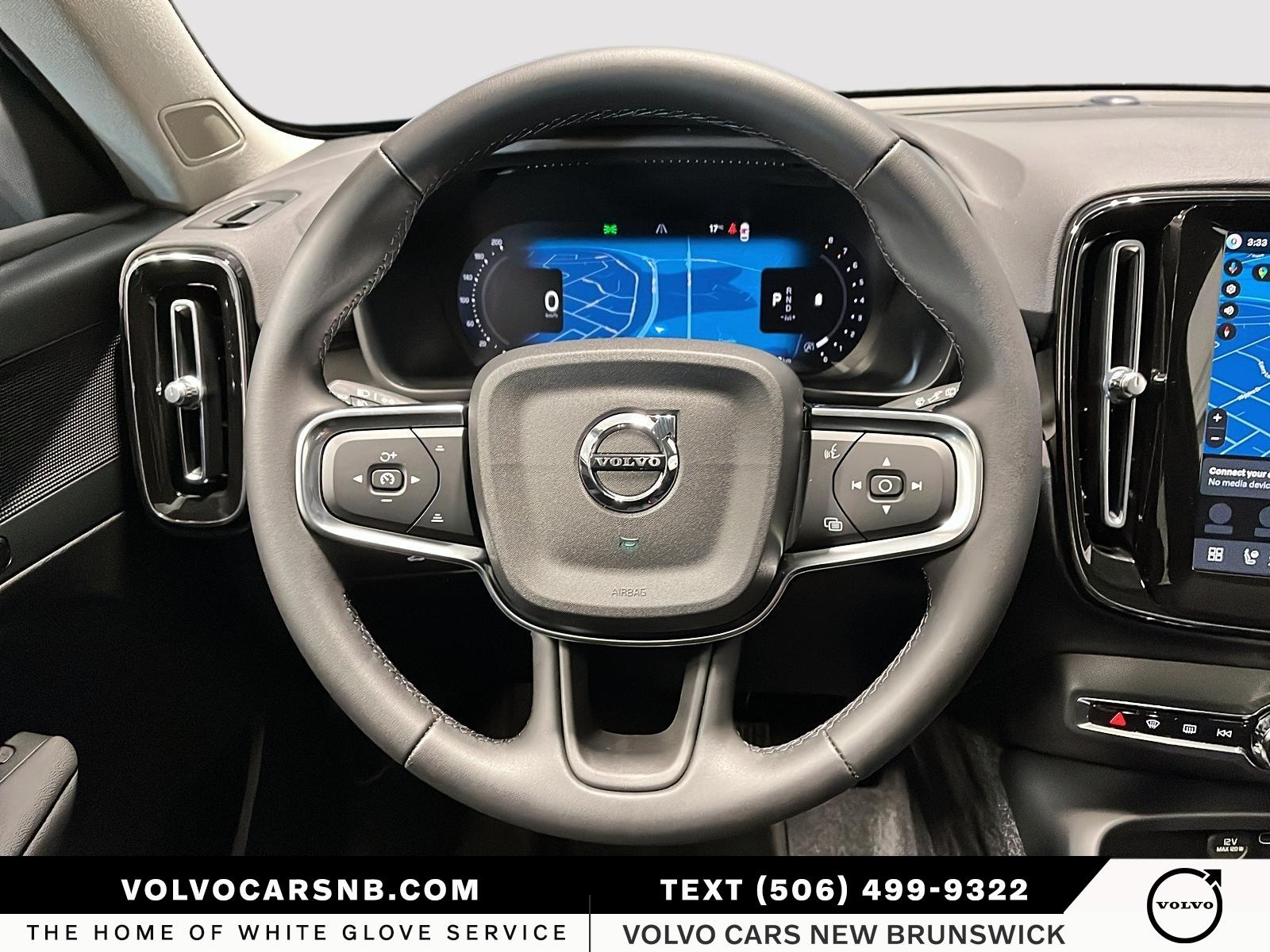 2026 Volvo XC40 B5 Plus Dark Theme