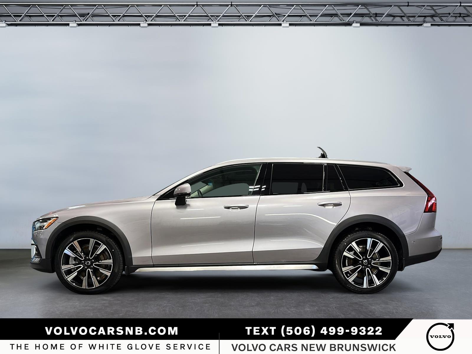 2026 Volvo V60 Cross Country B5 Ultra