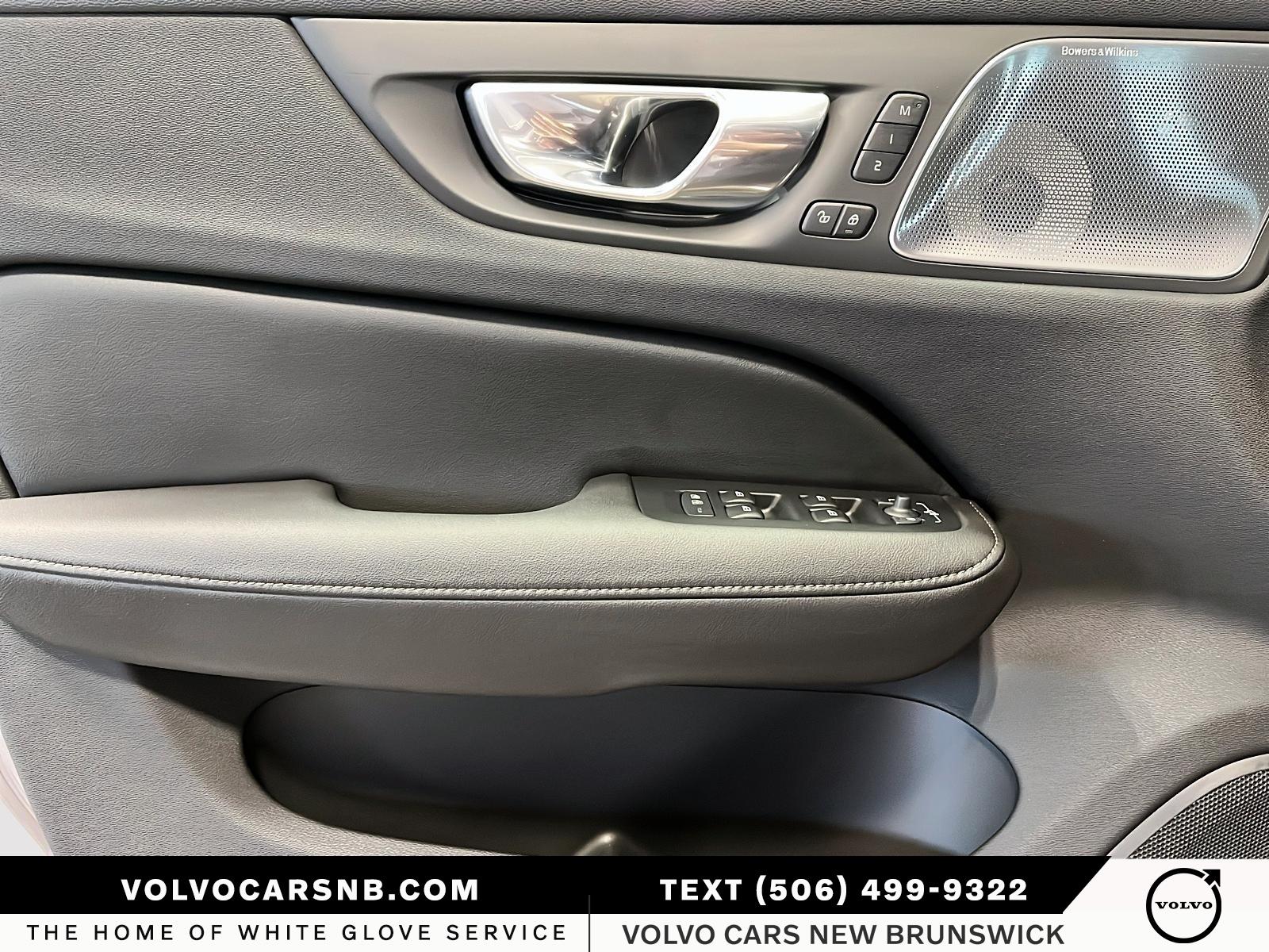 2026 Volvo V60 Cross Country B5 Ultra