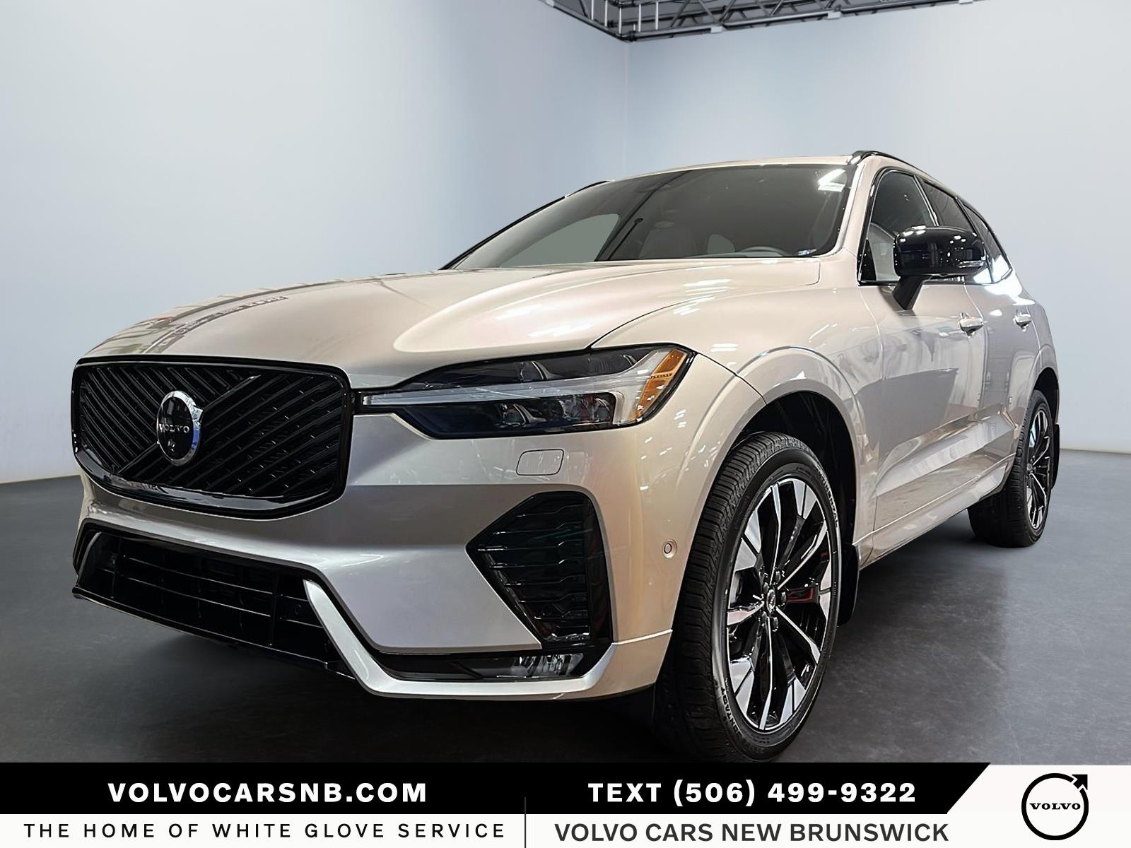 2026 Volvo XC60  B5 Plus Dark Theme