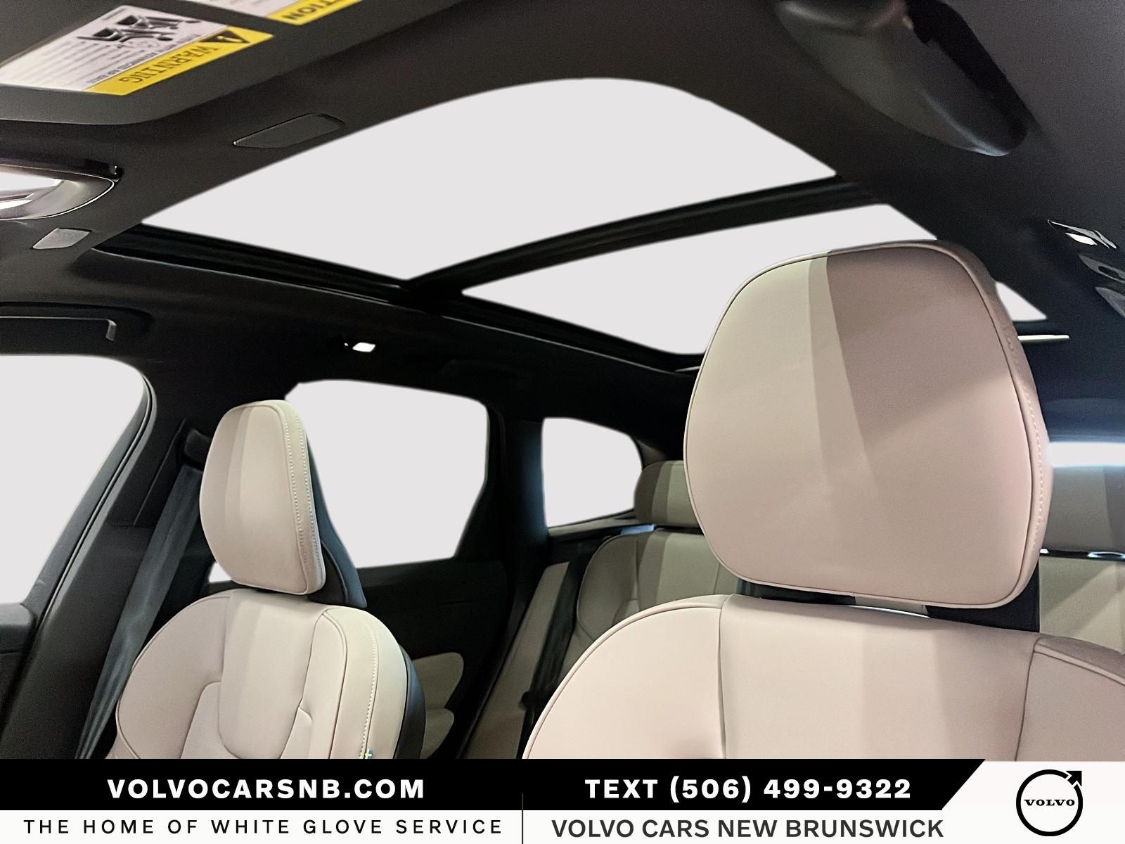 2026 Volvo XC60 B5 Plus Dark Theme