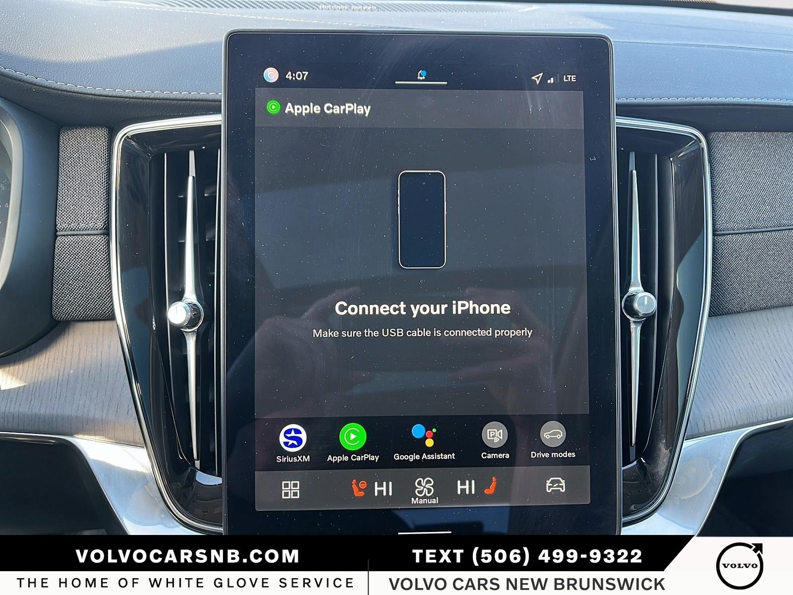 2026 Volvo XC90 B6 Ultra Bright Theme