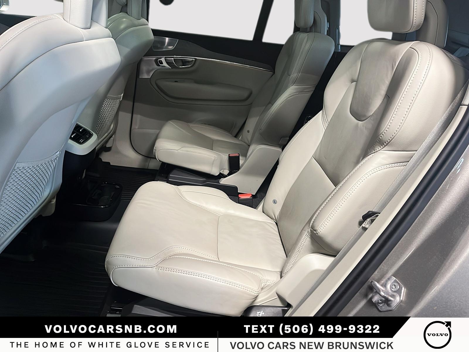 2022 Volvo XC90 T6 Inscription 6 Passenger