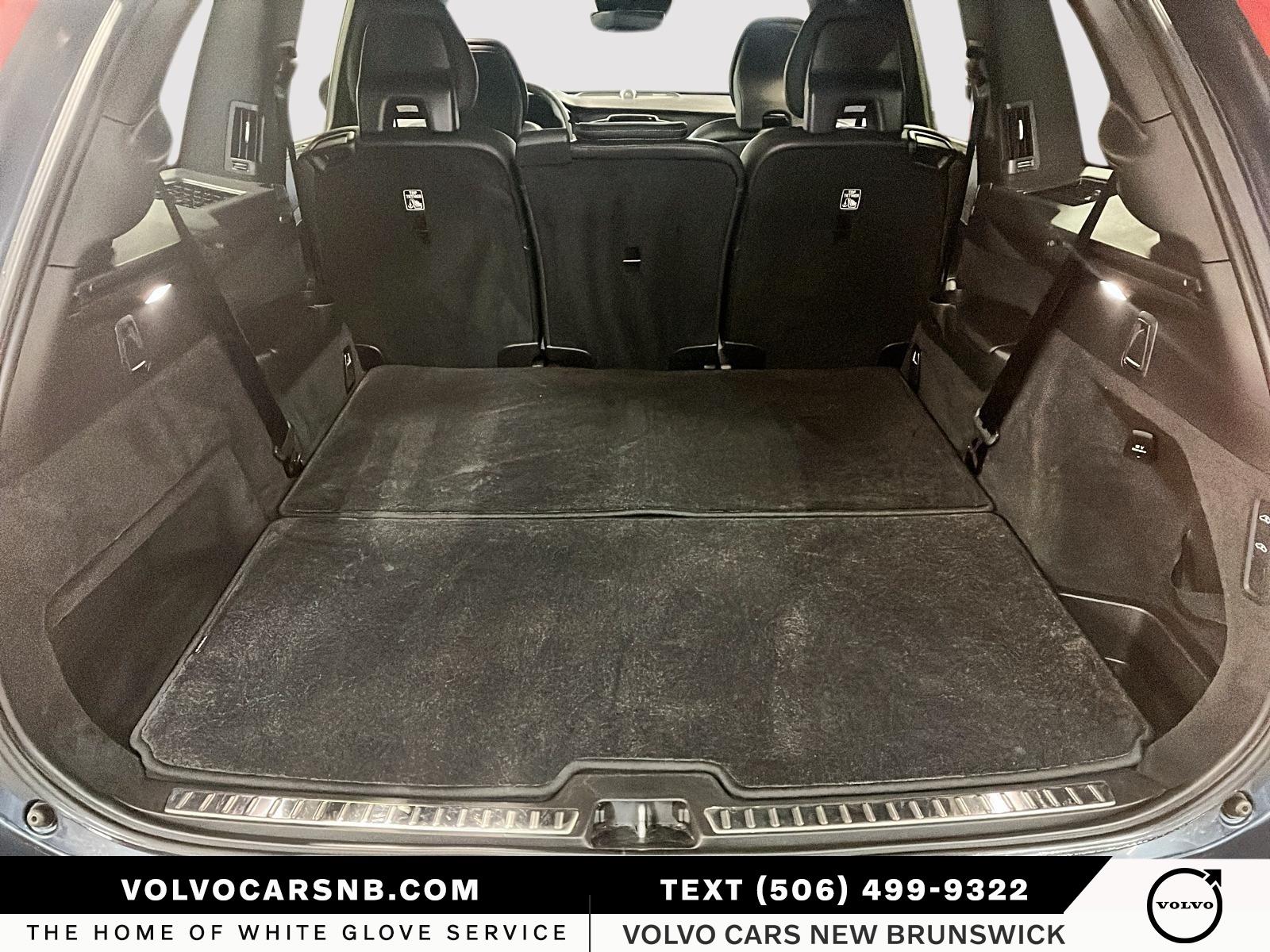 2022 Volvo XC90 T6 R-Design 7 Passenger