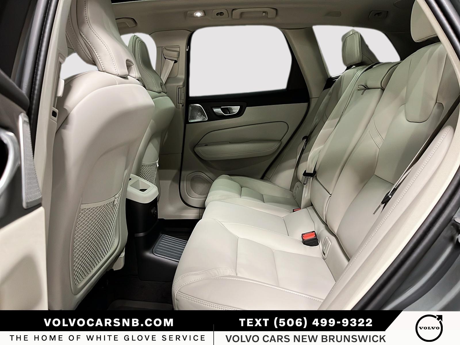 2026 Volvo XC60 Plug-In Hybrid T8 Ultra Dark Theme