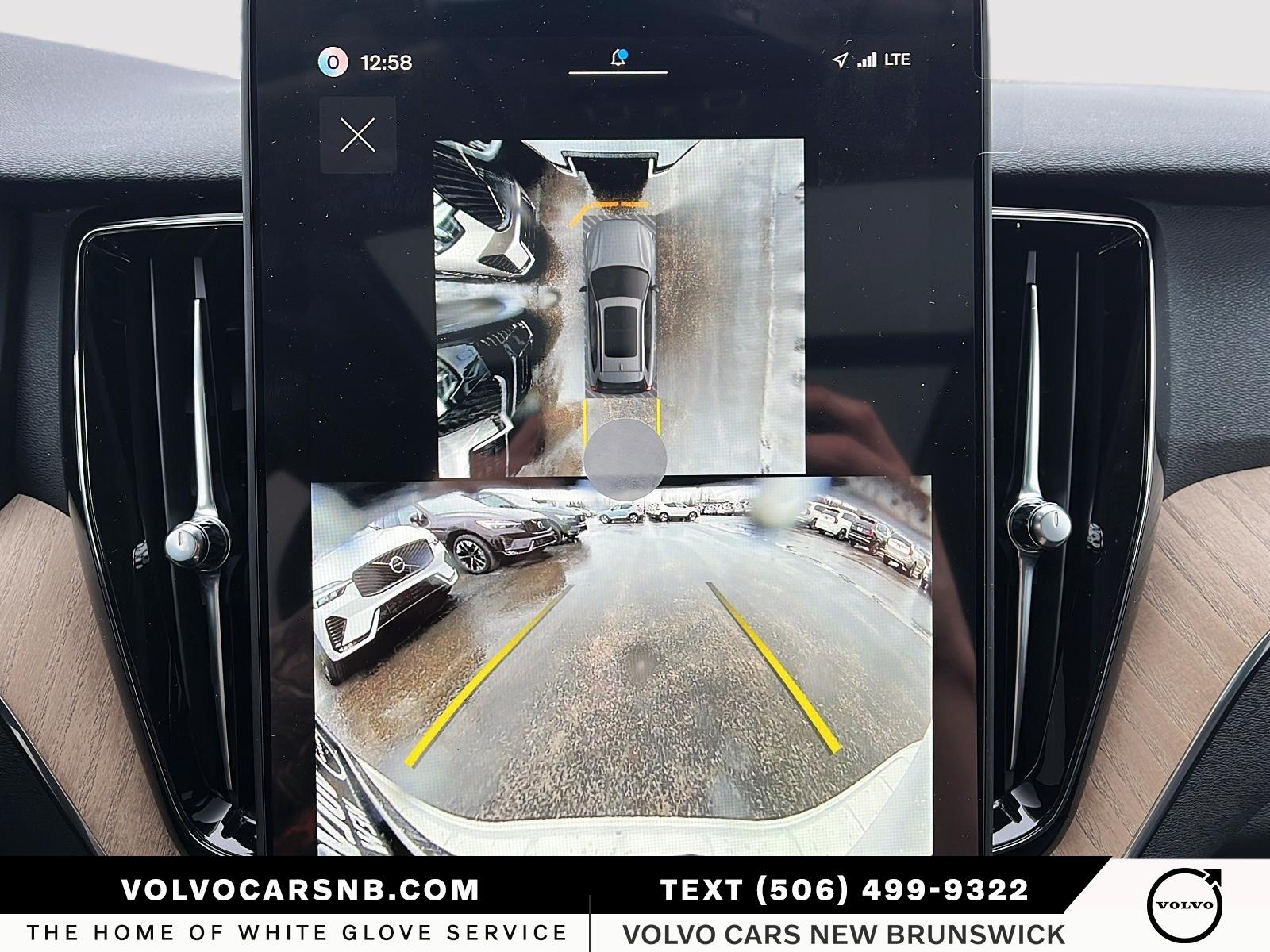 2026 Volvo XC60 B5 Plus Dark Theme