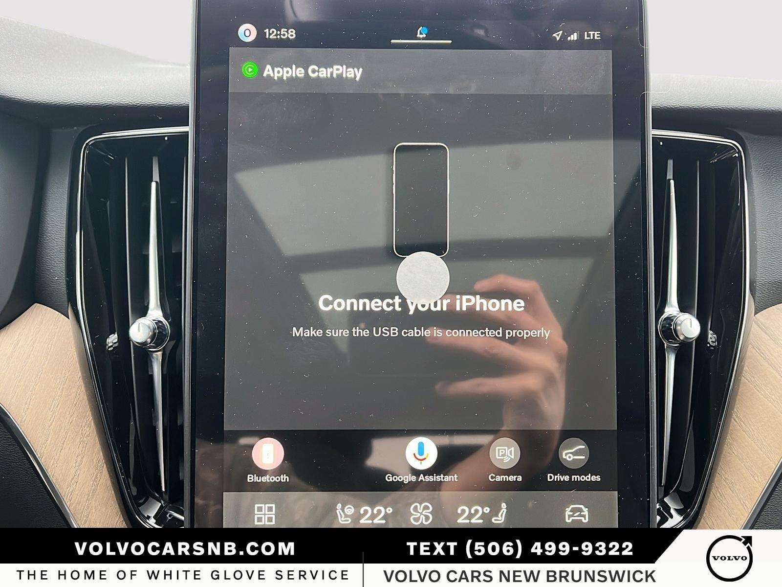 2026 Volvo XC60 B5 Plus Dark Theme