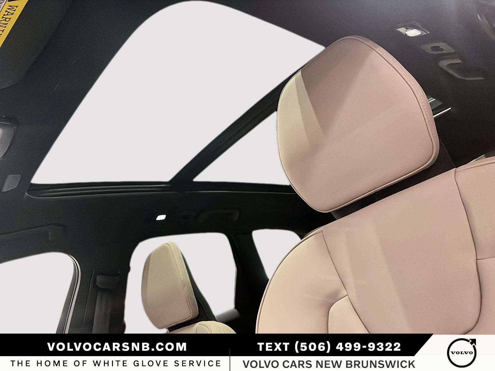 2026 Volvo XC60 B5 Plus Dark Theme