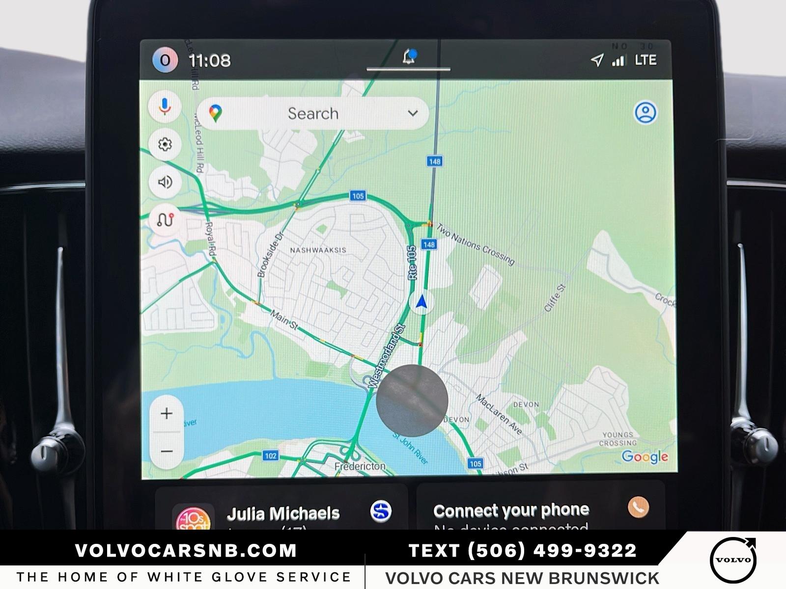 2026 Volvo XC60 B5 Core Dark Theme