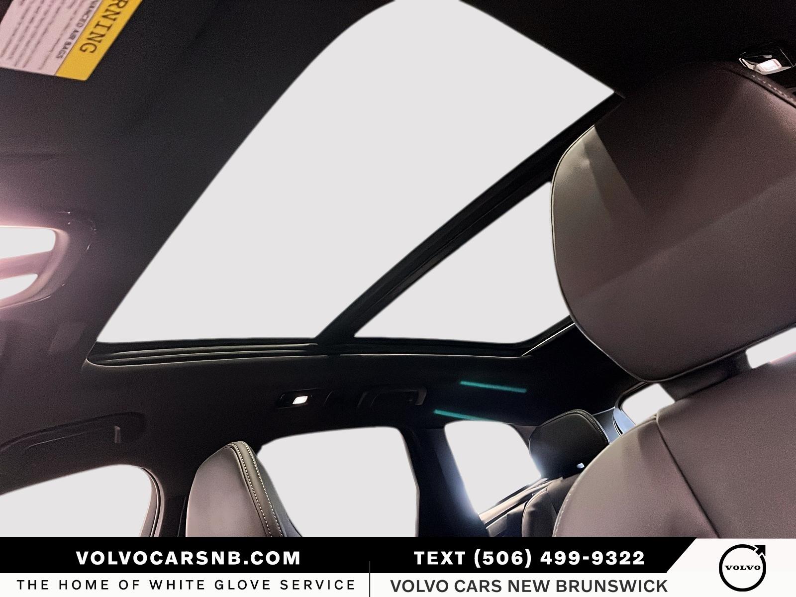 2026 Volvo XC60 B5 Ultra Black Edition