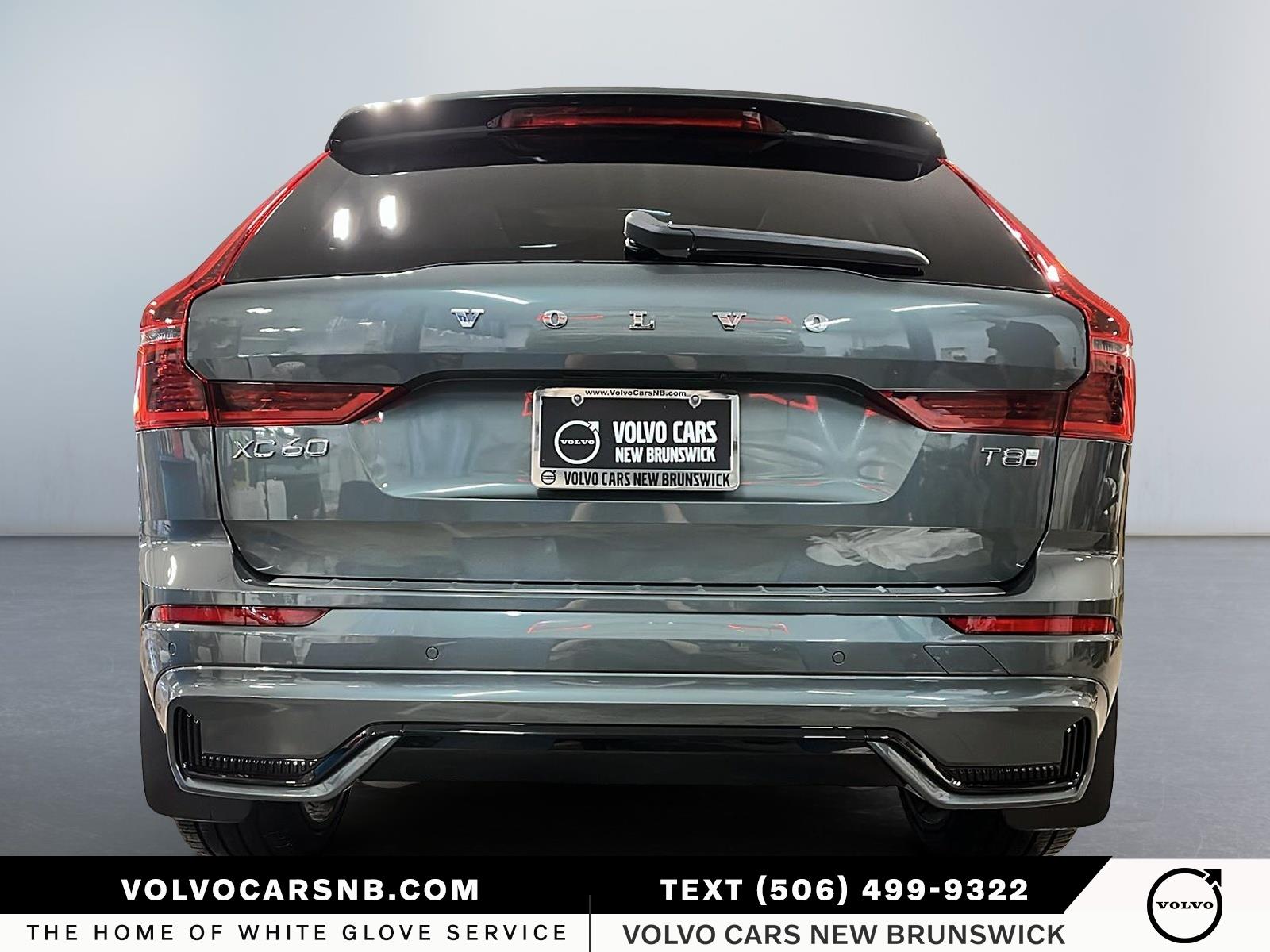 2026 Volvo XC60 Plug-In Hybrid T8 Ultra Dark Theme