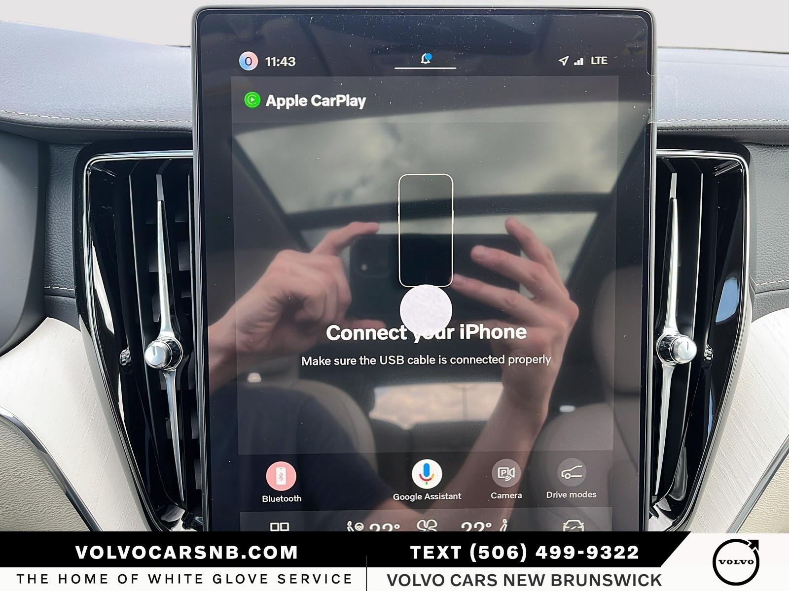 2026 Volvo XC60 Plug-In Hybrid T8 Ultra Dark Theme