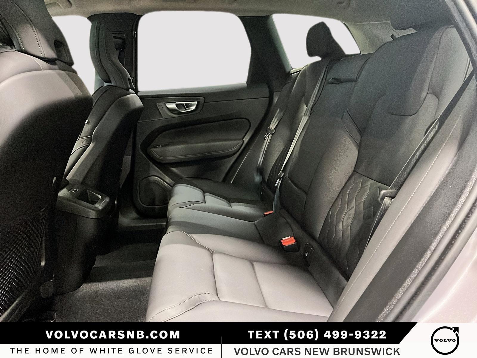 2026 Volvo XC60 B5 Plus Dark Theme