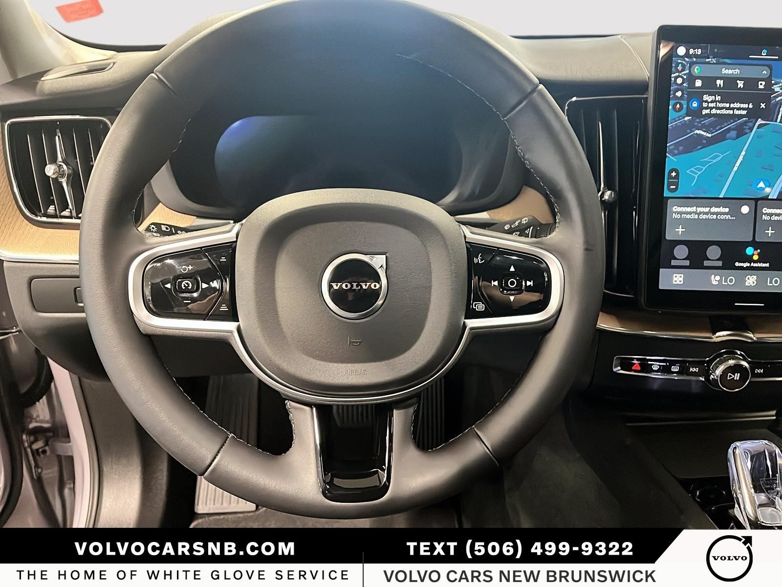 2026 Volvo XC60 B5 Plus Dark Theme