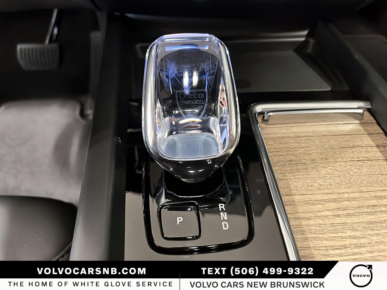 2026 Volvo XC60 B5 Plus Dark Theme