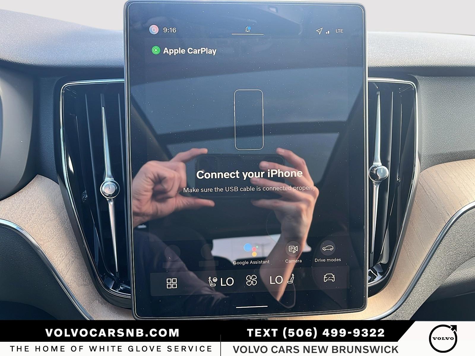 2026 Volvo XC60 B5 Plus Dark Theme