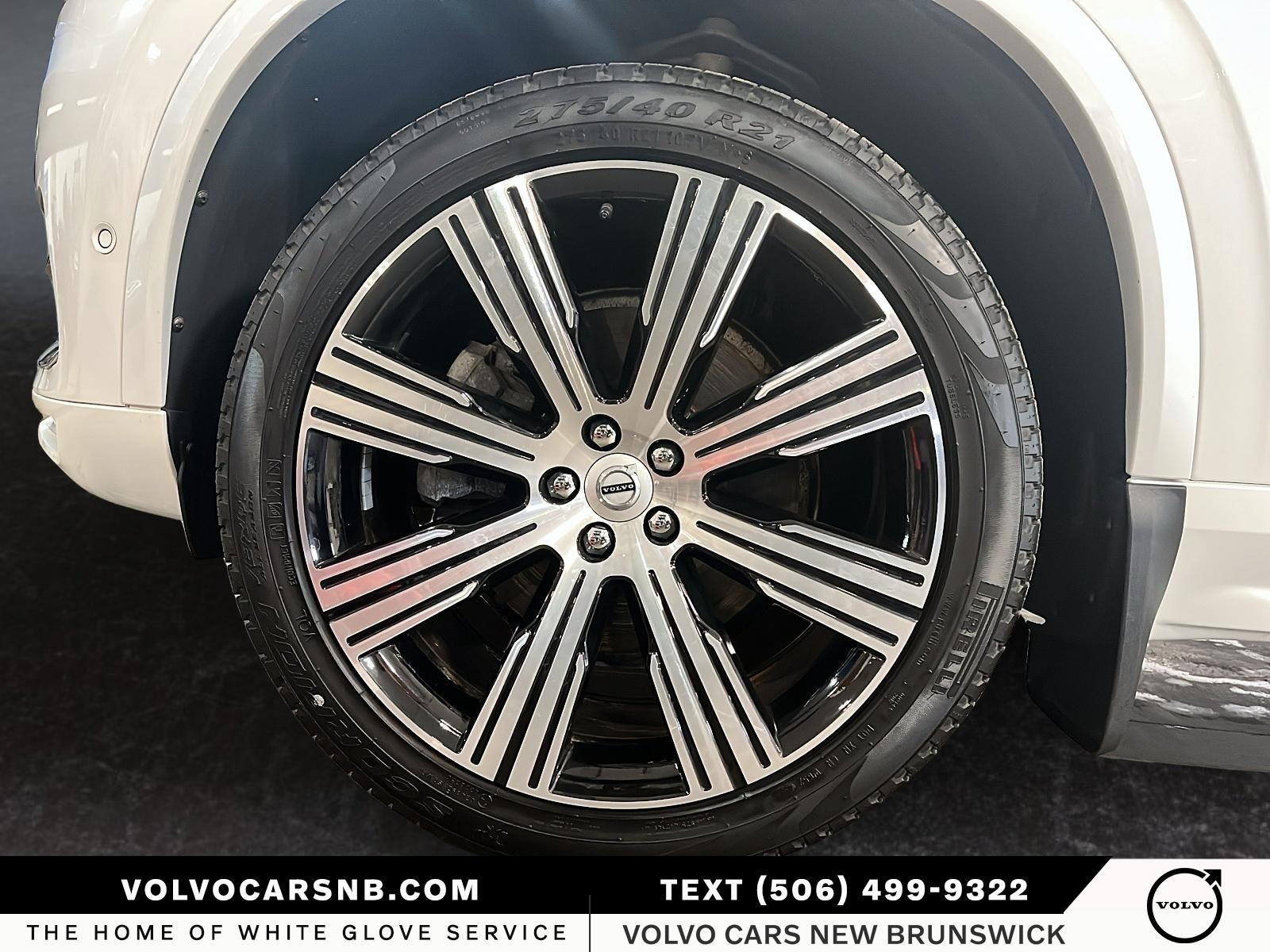 2024 Volvo XC90 B6 Ultimate Bright Theme