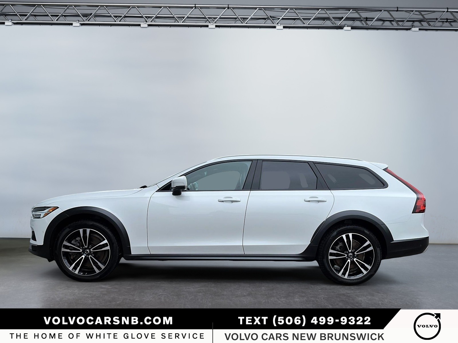 2024 Volvo V90 Cross Country B6 Ultimate