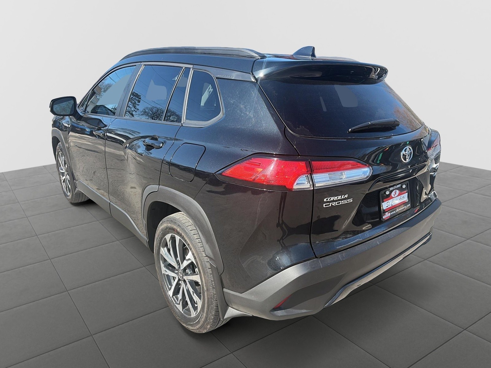 2025 Toyota Corolla Cross LE