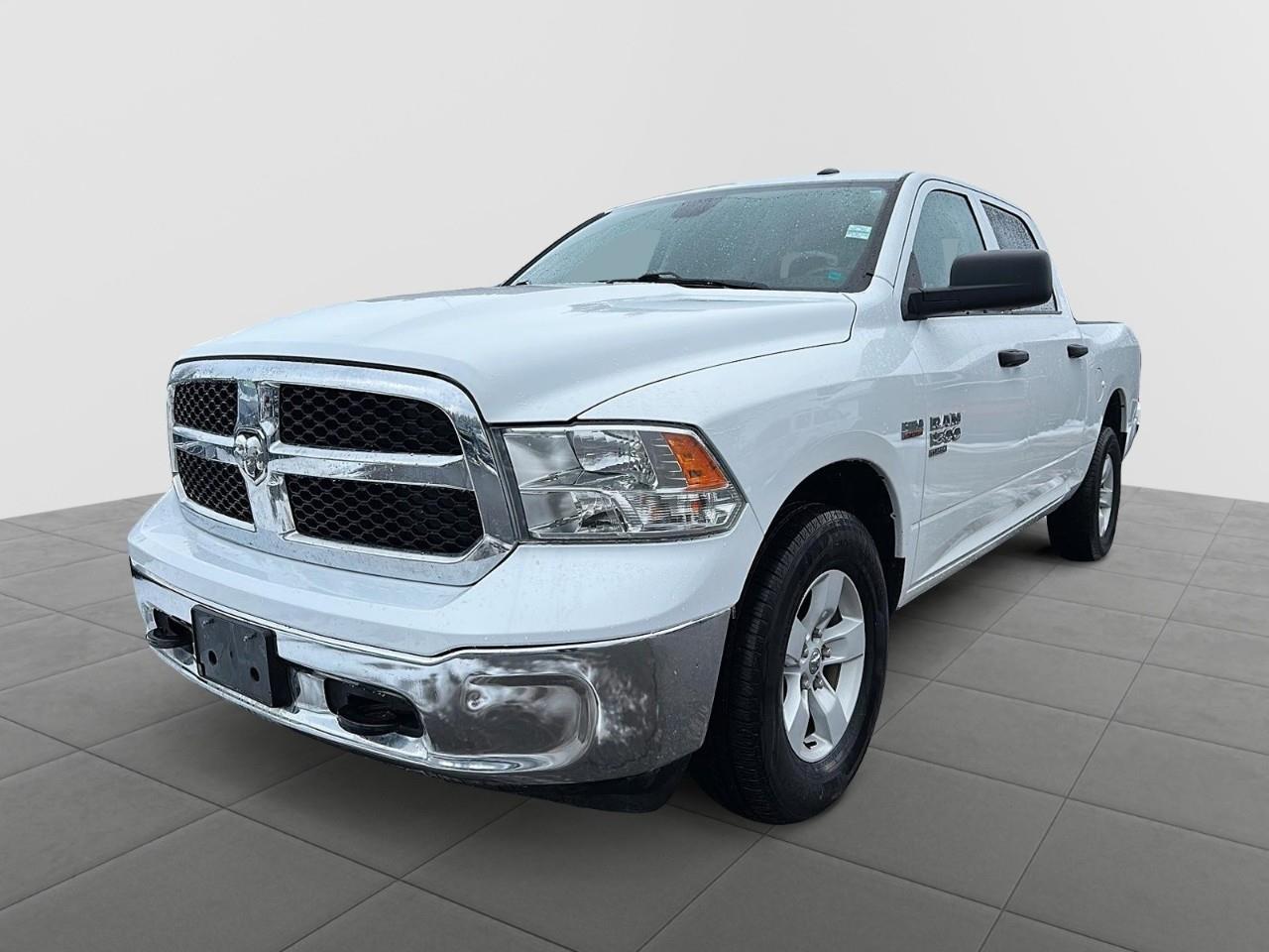 2023 RAM 1500 Classic SLT Crew Cab 4WD