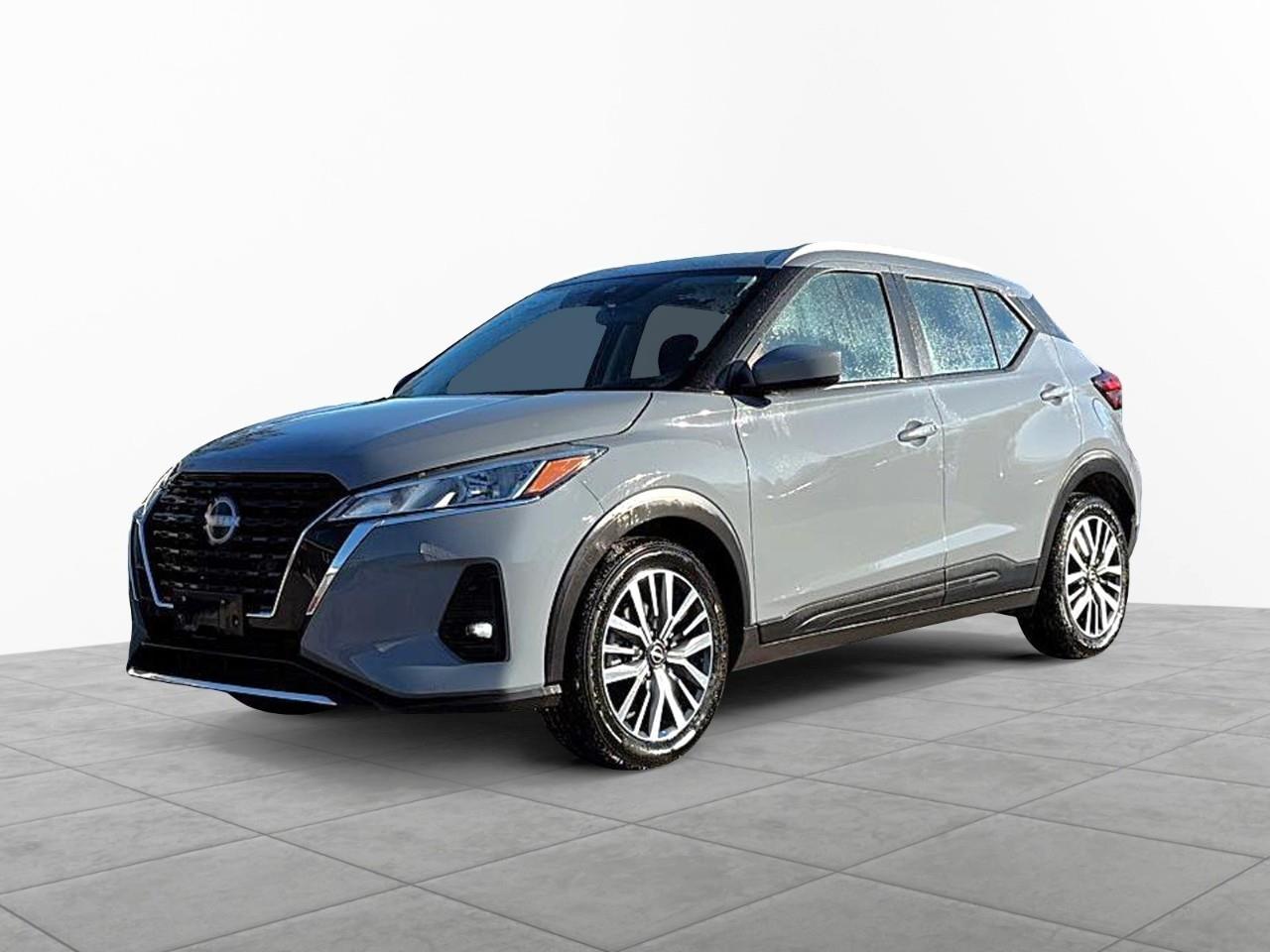 Nissan Kicks SV FWD 2025