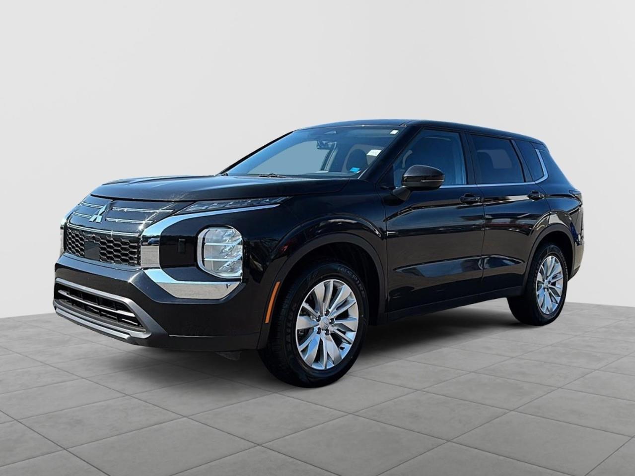 2025 Mitsubishi Outlander ES FWD