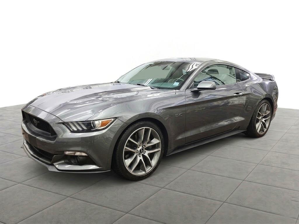 2016 Ford Mustang GT Premium Coupe RWD