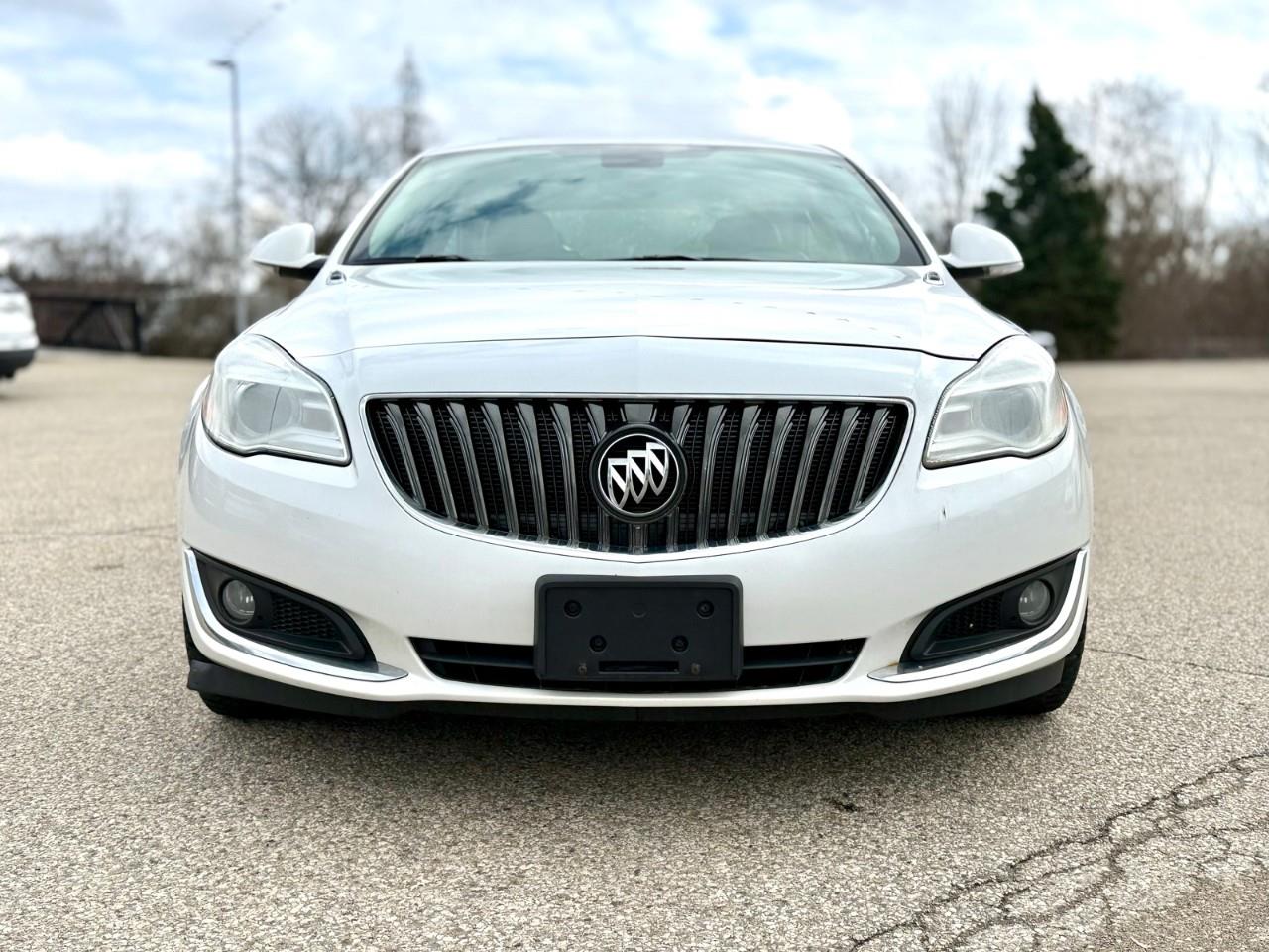 Buick Regal Premium I Sedan FWD 2017
