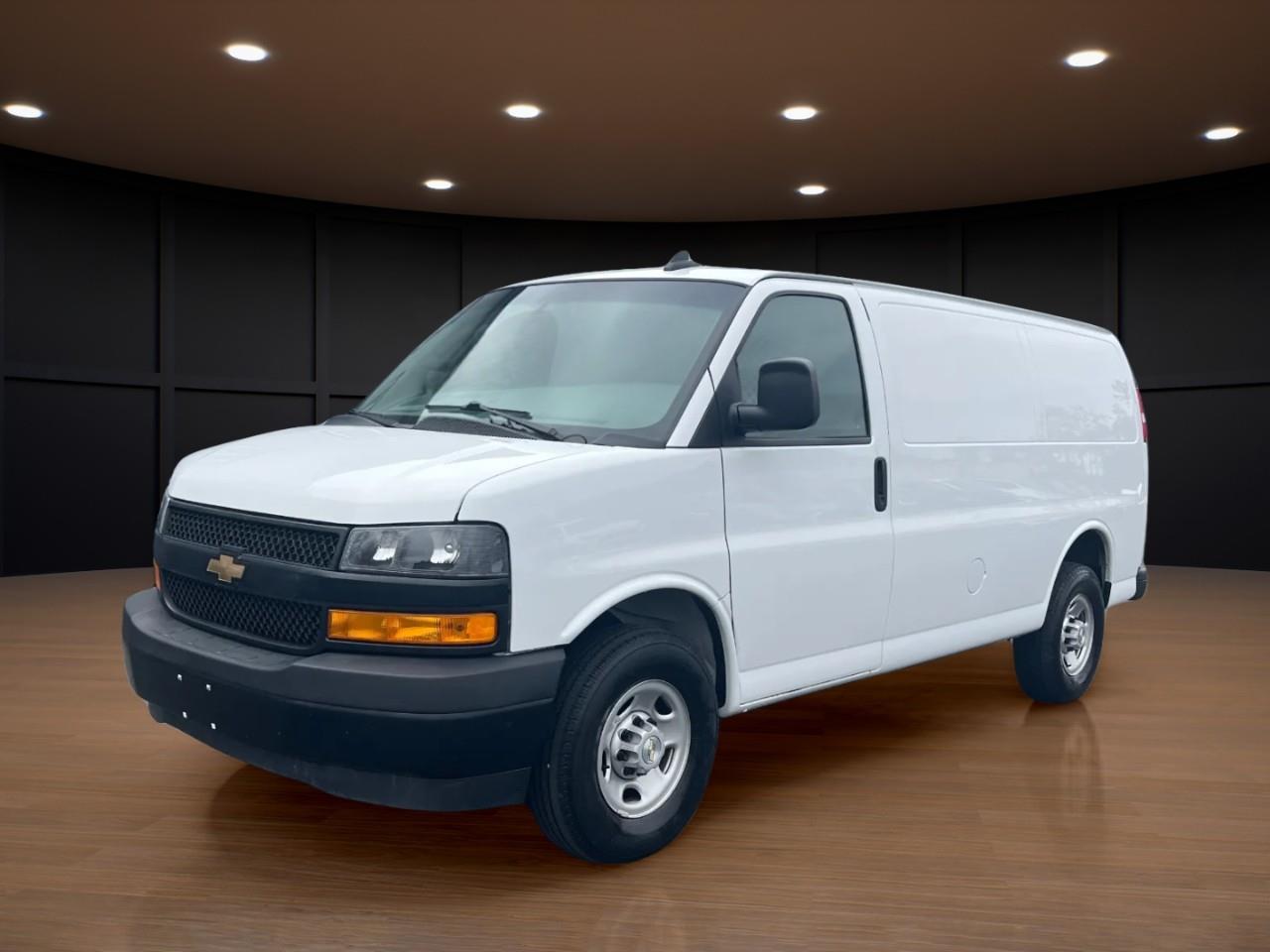 2022 Chevrolet Express Cargo 2500 RWD