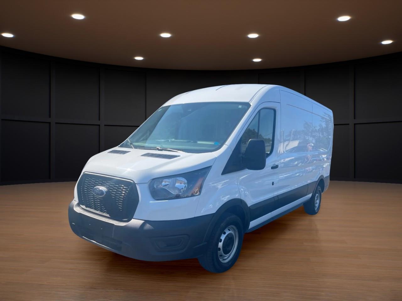 2025 Ford Transit Cargo 250 Medium Roof LB RWD