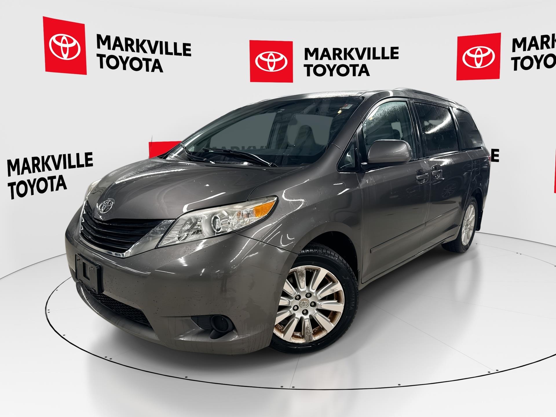 2012 Toyota Sienna LE 7-Passenger