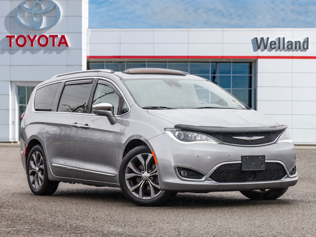 2018 Chrysler Pacifica Limited FWD