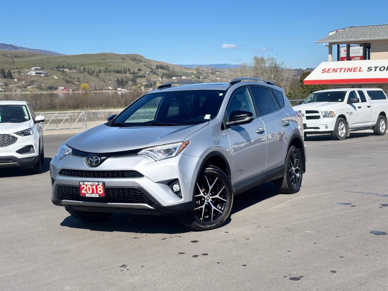 Toyota RAV4 SE AWD 2018