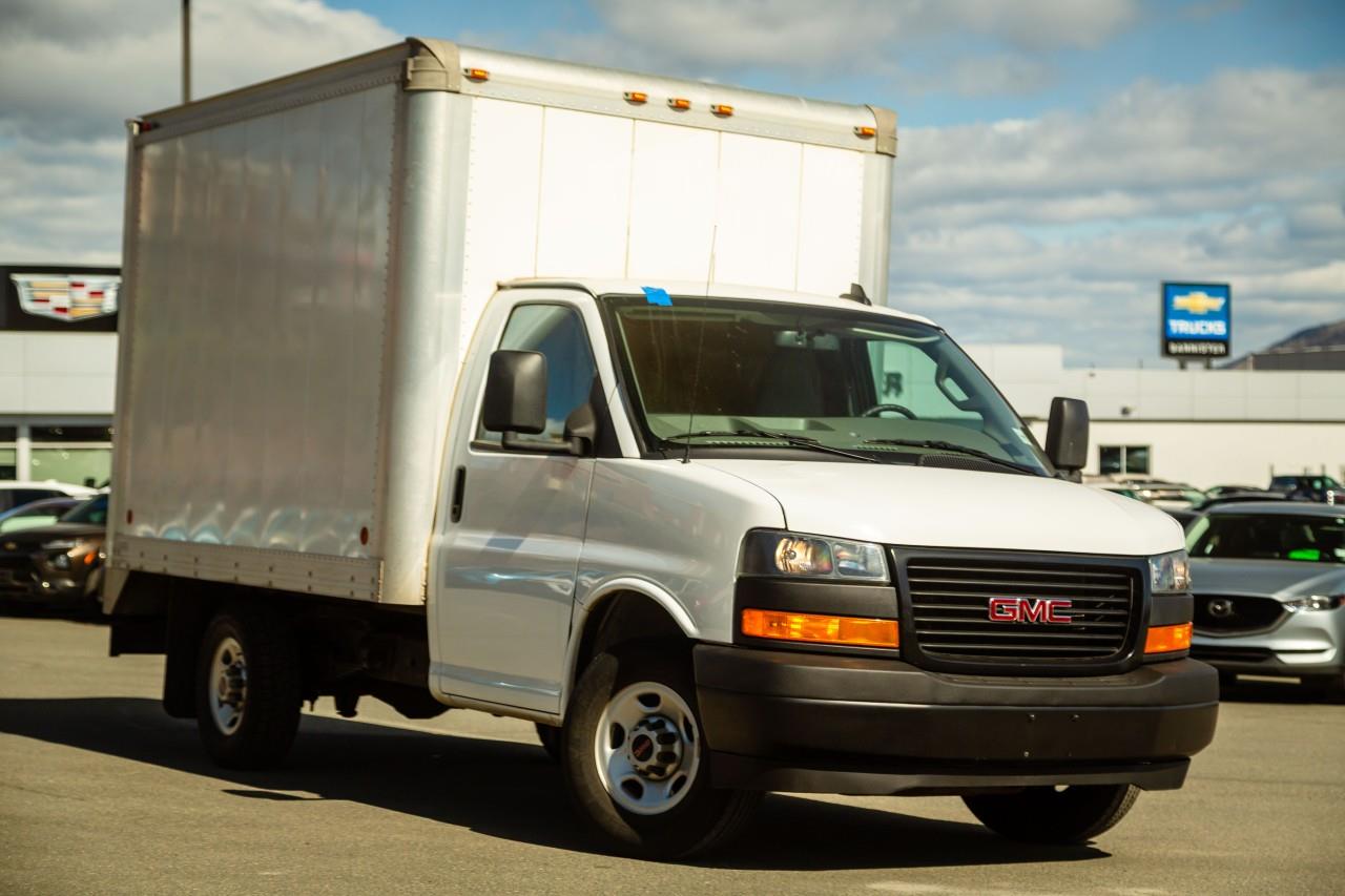 GMC Savana Chassis 3500 139 Cutaway RWD 2023