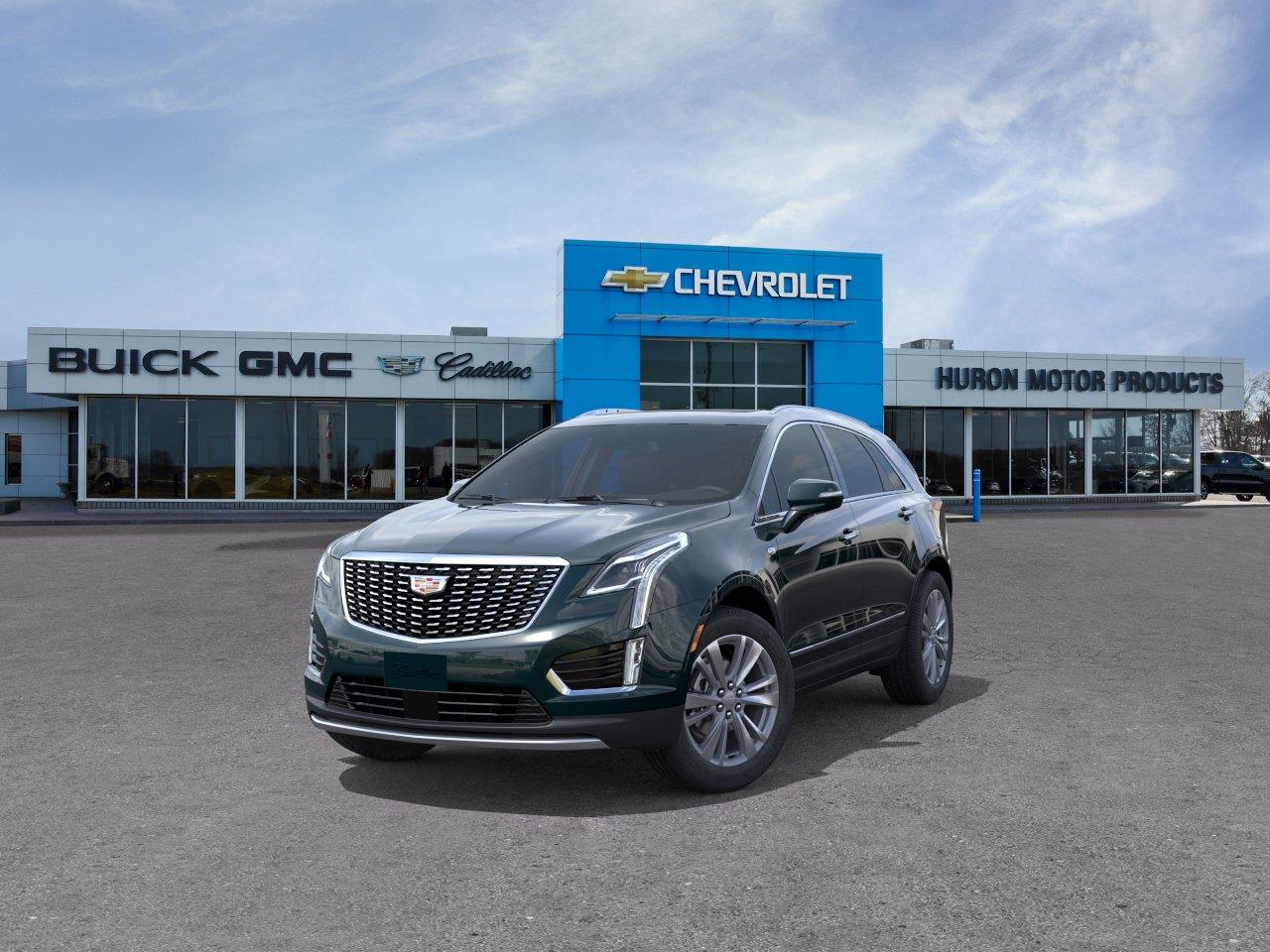 new 2026 Cadillac XT5 car, priced at $72,117