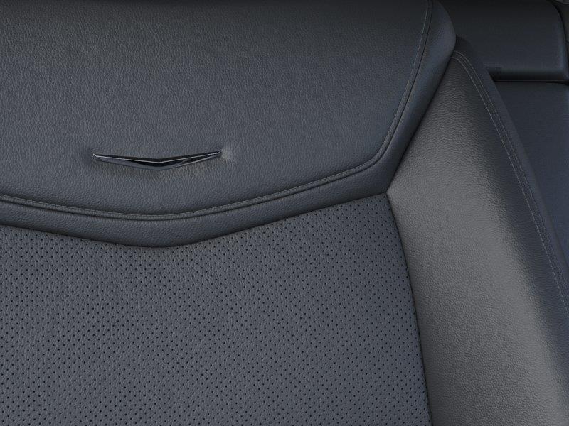 new 2026 Cadillac XT5 car, priced at $72,117