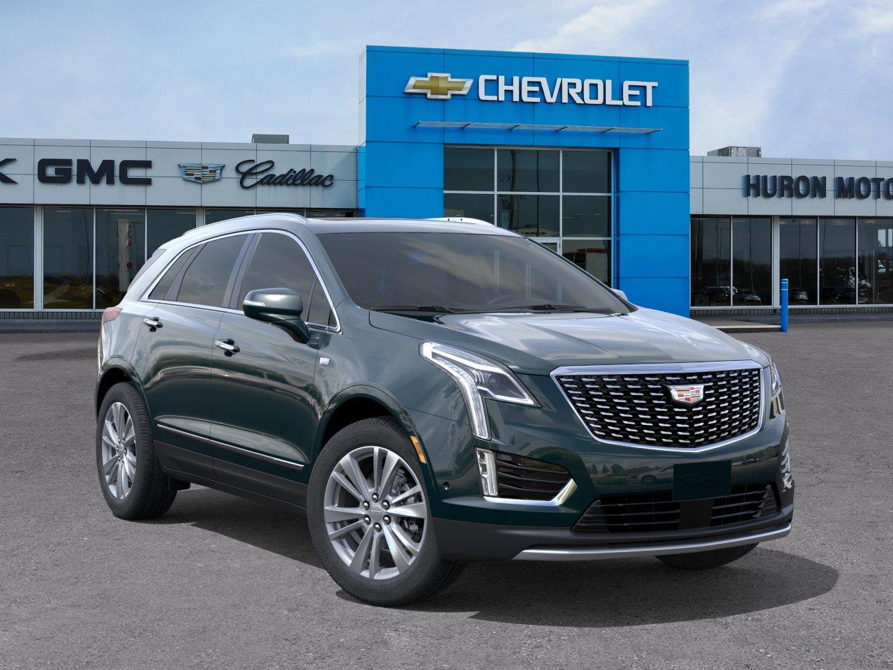 new 2026 Cadillac XT5 car, priced at $72,117