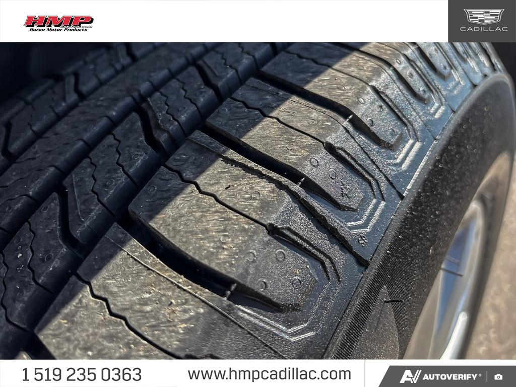 used 2022 Cadillac XT5 car, priced at $36,284