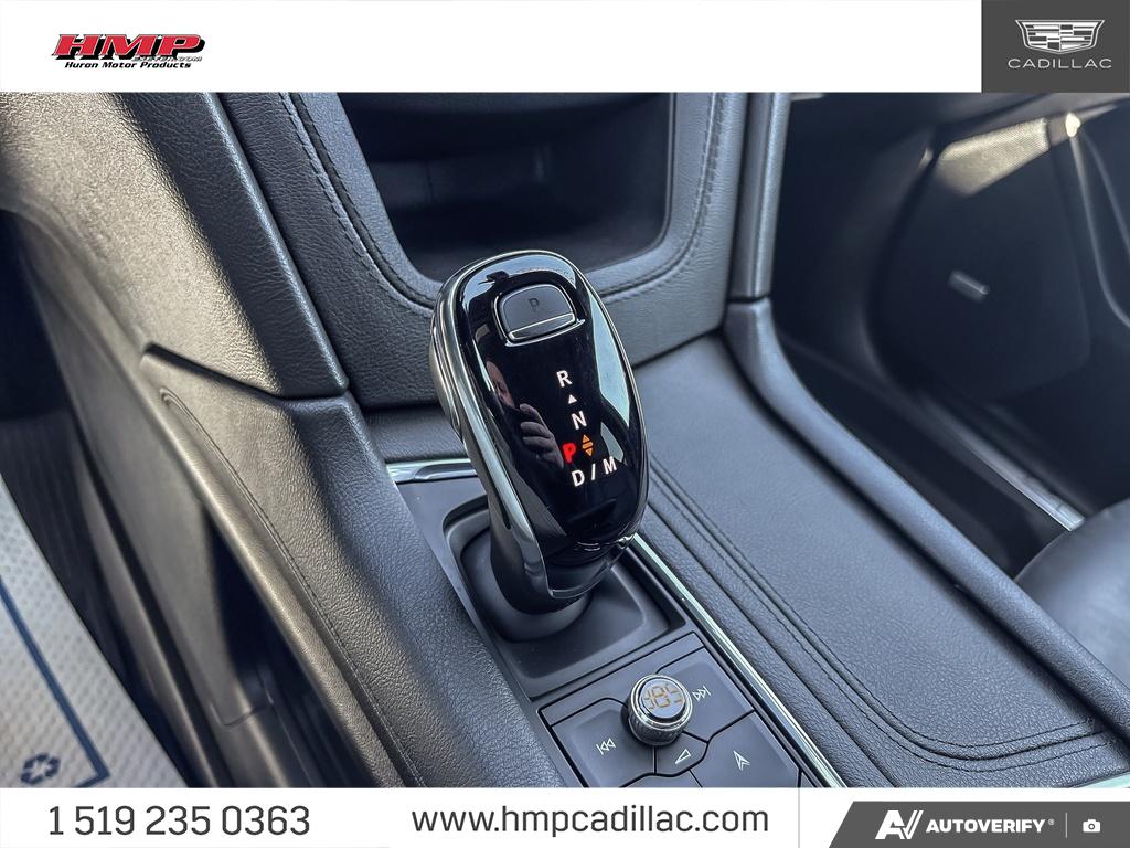 used 2022 Cadillac XT5 car, priced at $36,284