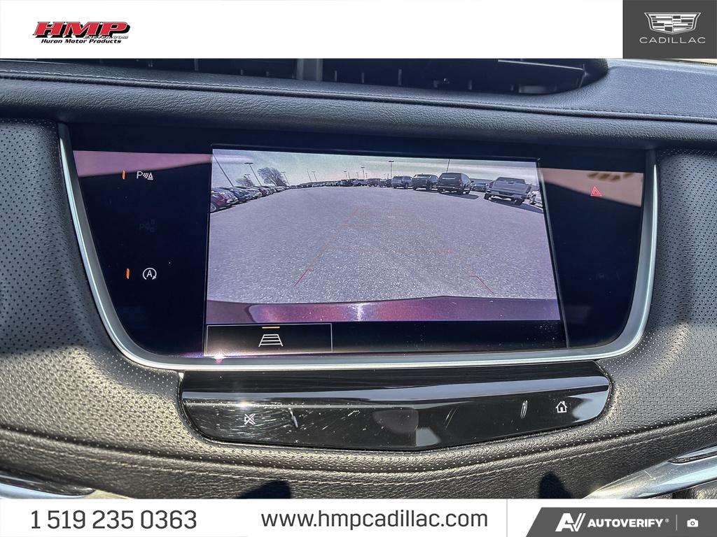 used 2022 Cadillac XT5 car, priced at $36,284