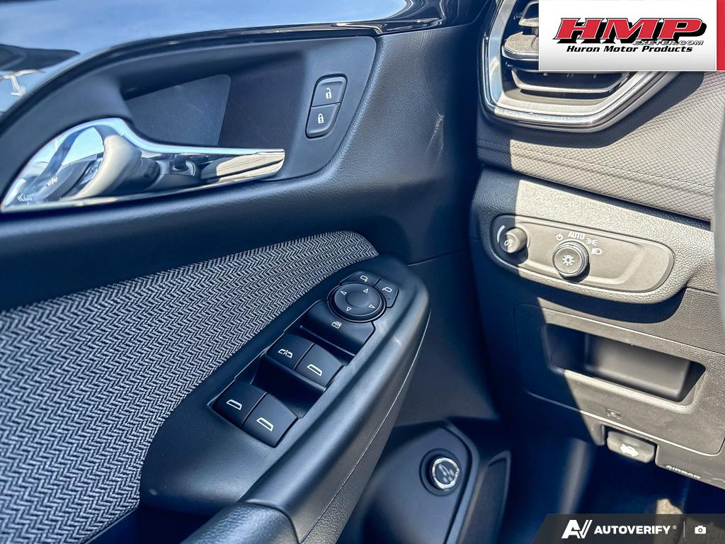 used 2024 Chevrolet TrailBlazer car, priced at $29,284