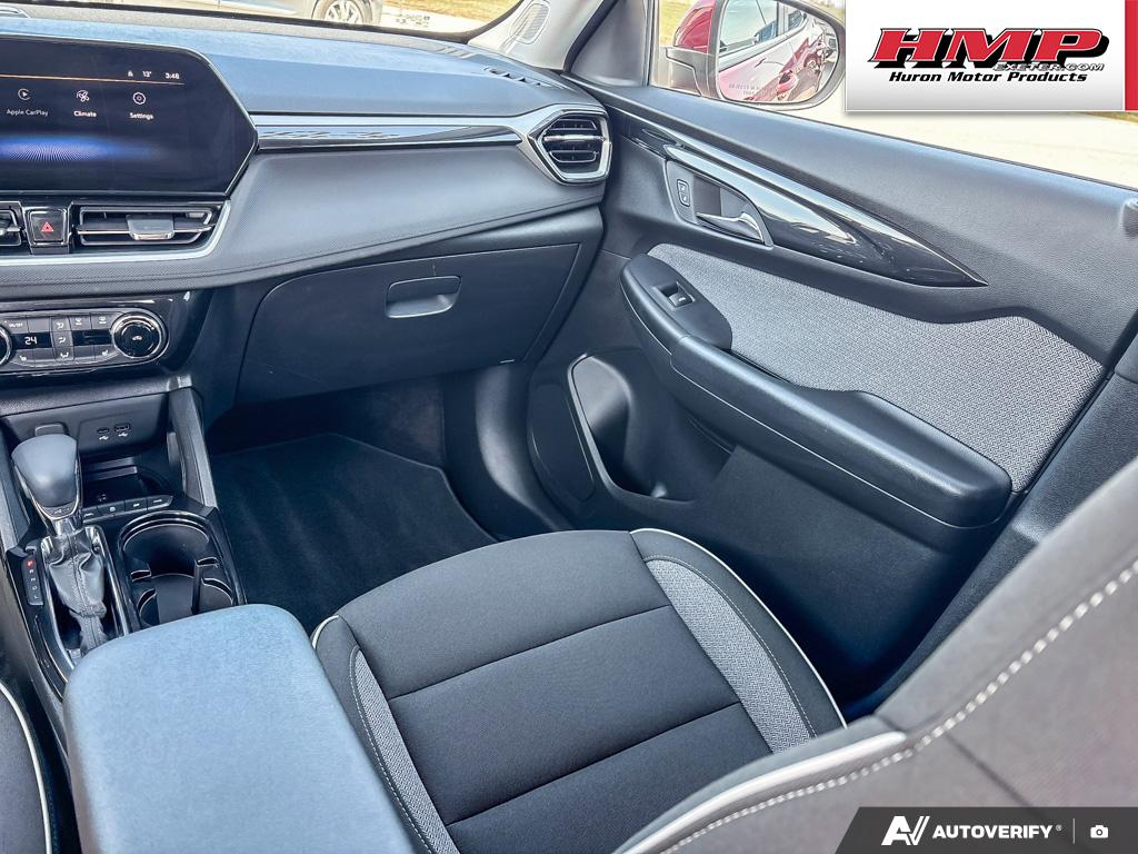 used 2024 Chevrolet TrailBlazer car, priced at $29,284