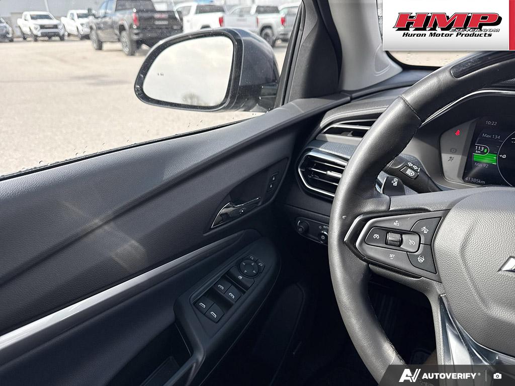 used 2023 Chevrolet Bolt EUV car, priced at $31,284