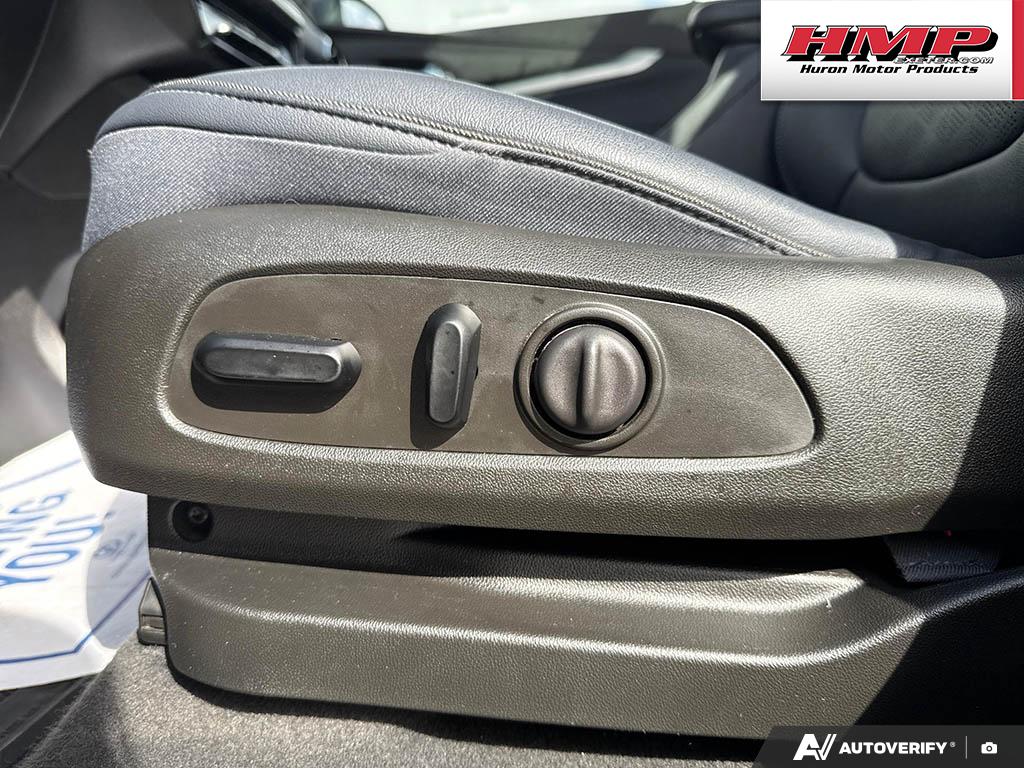 used 2023 Chevrolet Bolt EUV car, priced at $31,284