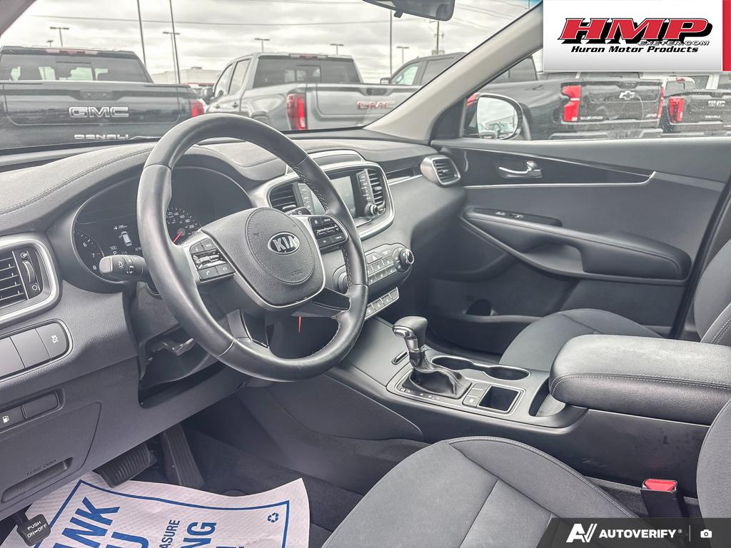 used 2019 Kia Sorento car, priced at $19,284